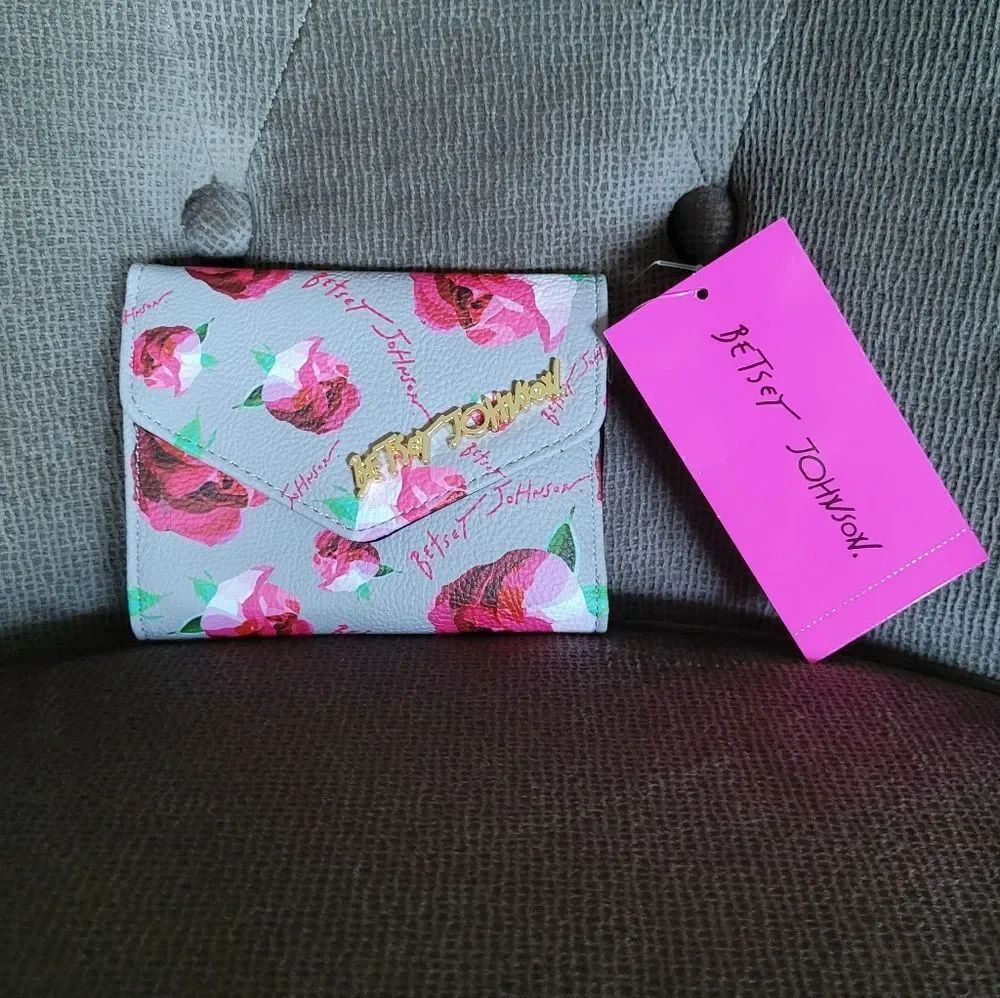 Betsey Johnson XO Lana Flap Wallet- NWT